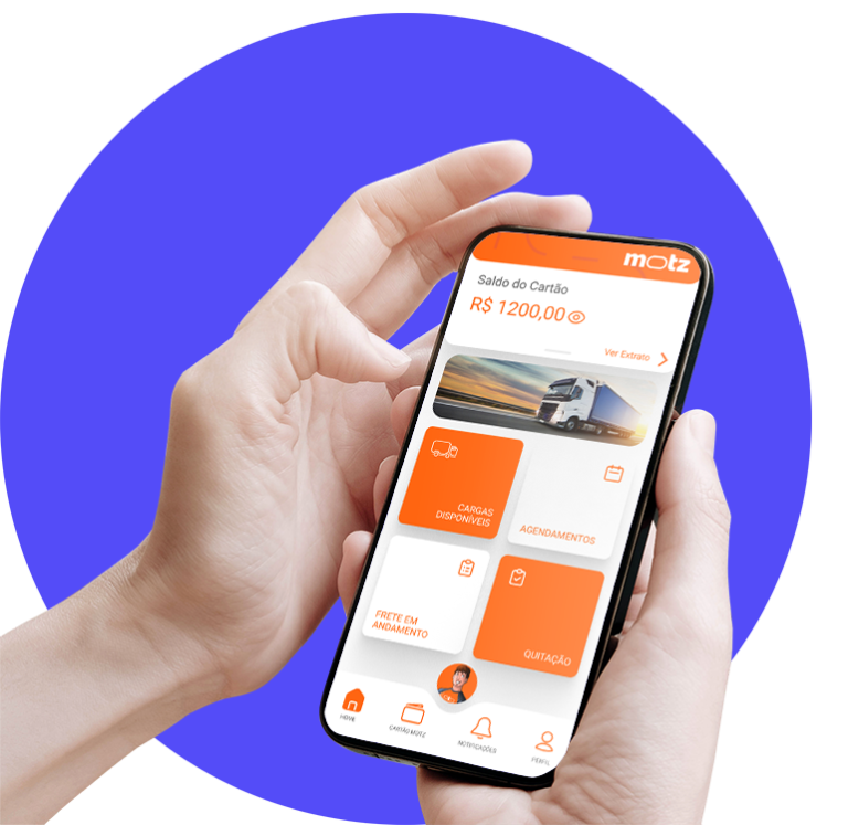 Smartphone na mão exibindo o app Motz, plataforma de fretes para caminhoneiros